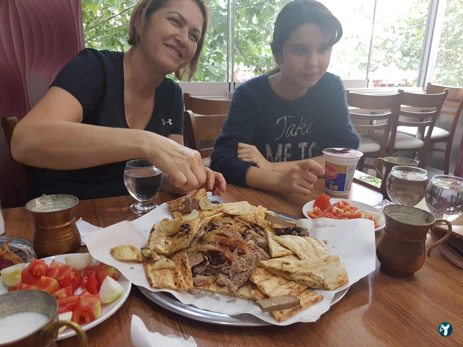 Yörükoğlu Kebap Salonu