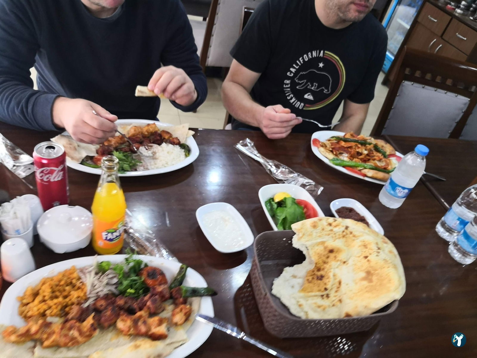 Yörükoğlu Kebap Salonu