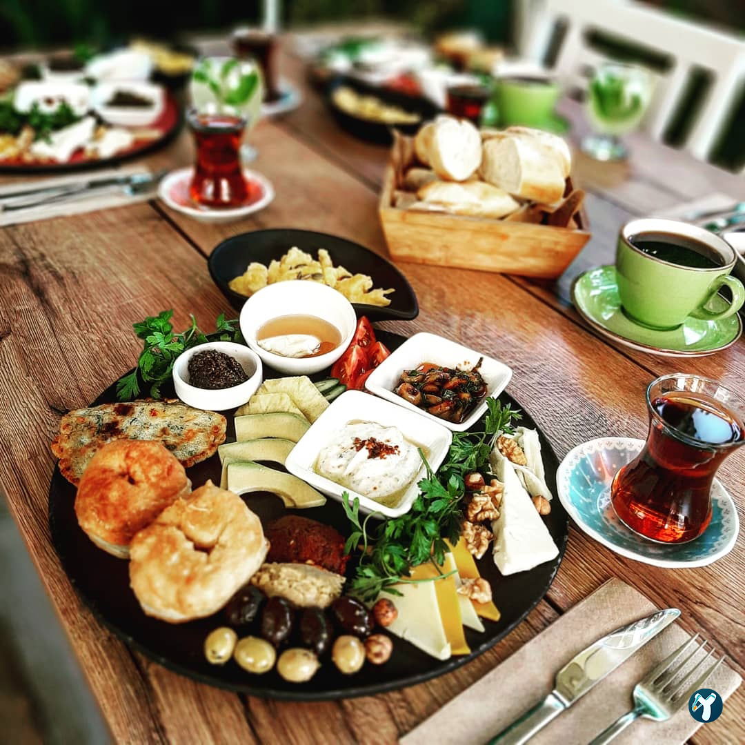 Cuisine Cafe