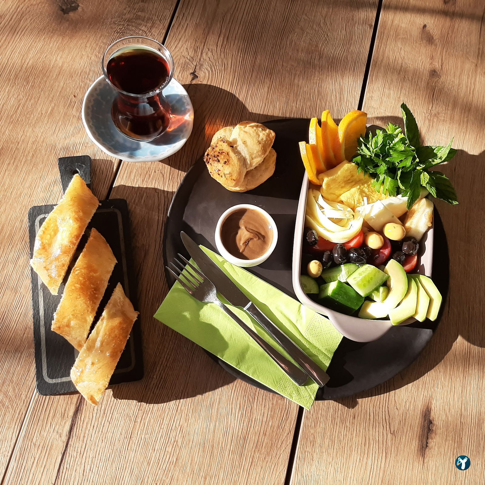 Cuisine Cafe