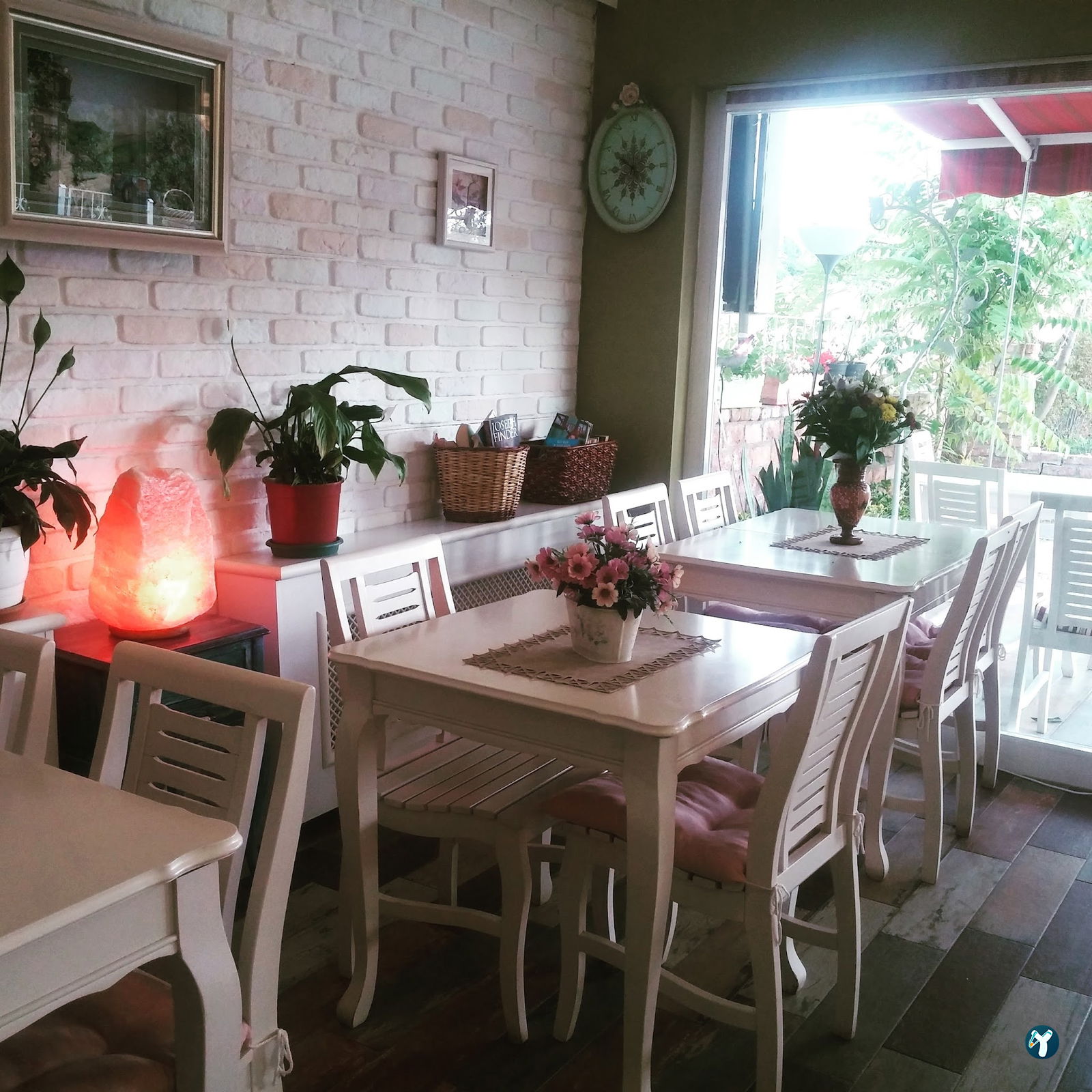 Cuisine Cafe