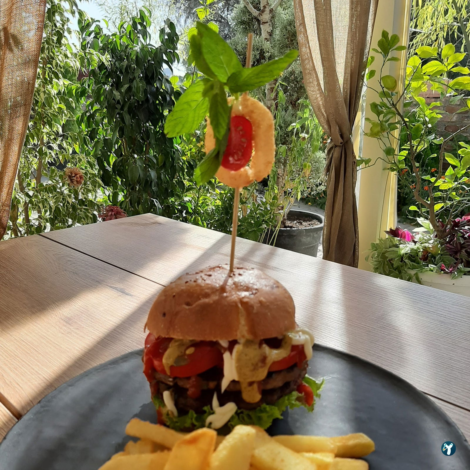 Cuisine Cafe