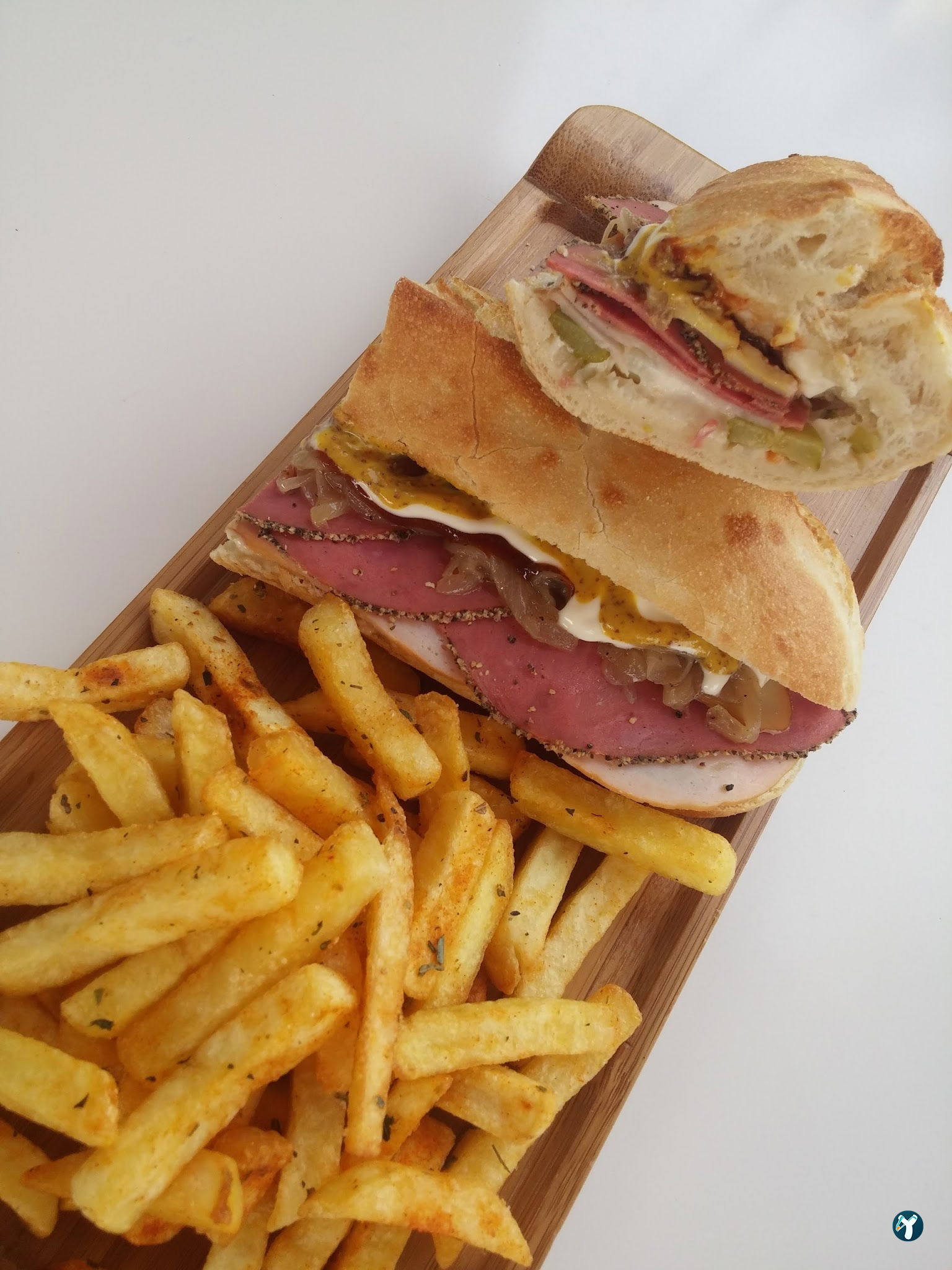 Cuisine Cafe