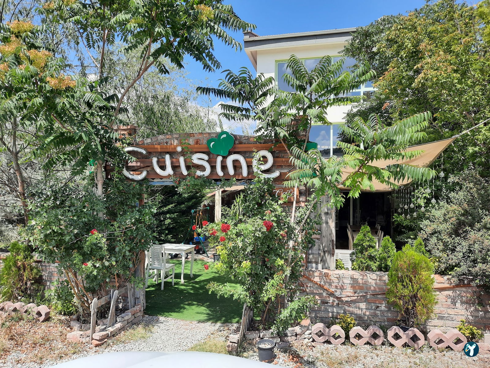 Cuisine Cafe