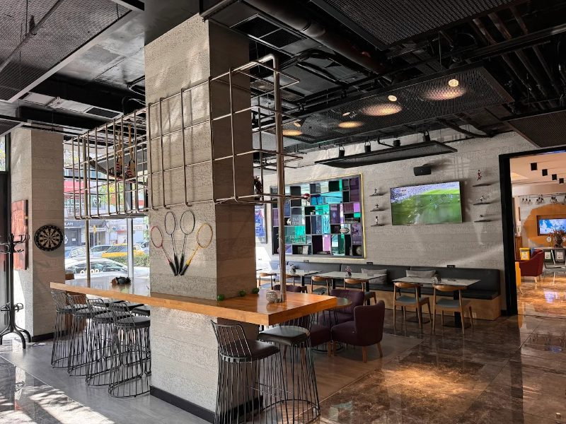 Anba Sports Bar & Grill