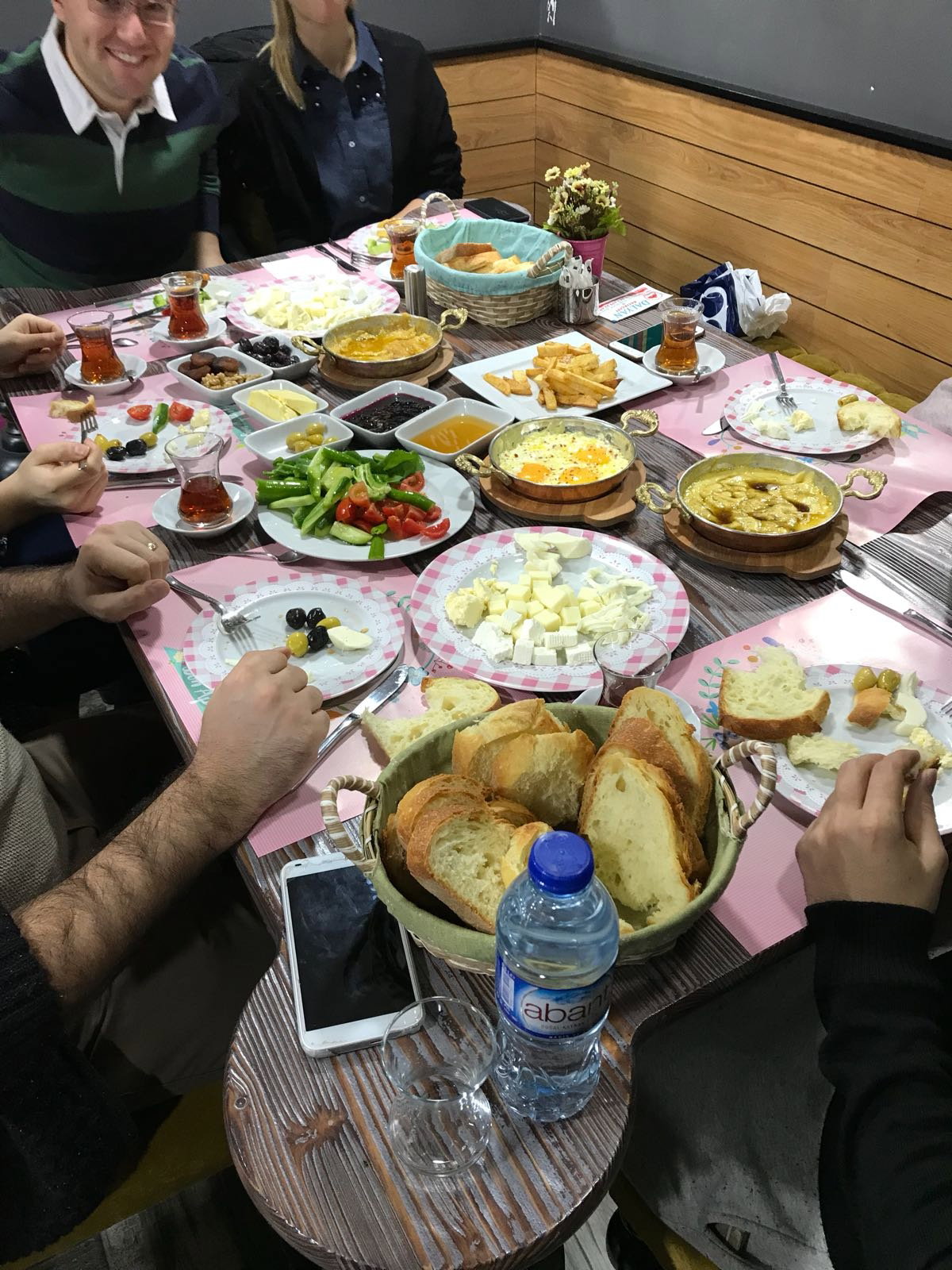 Pastanneci̇m & Erci̇yes Börek Elvankent