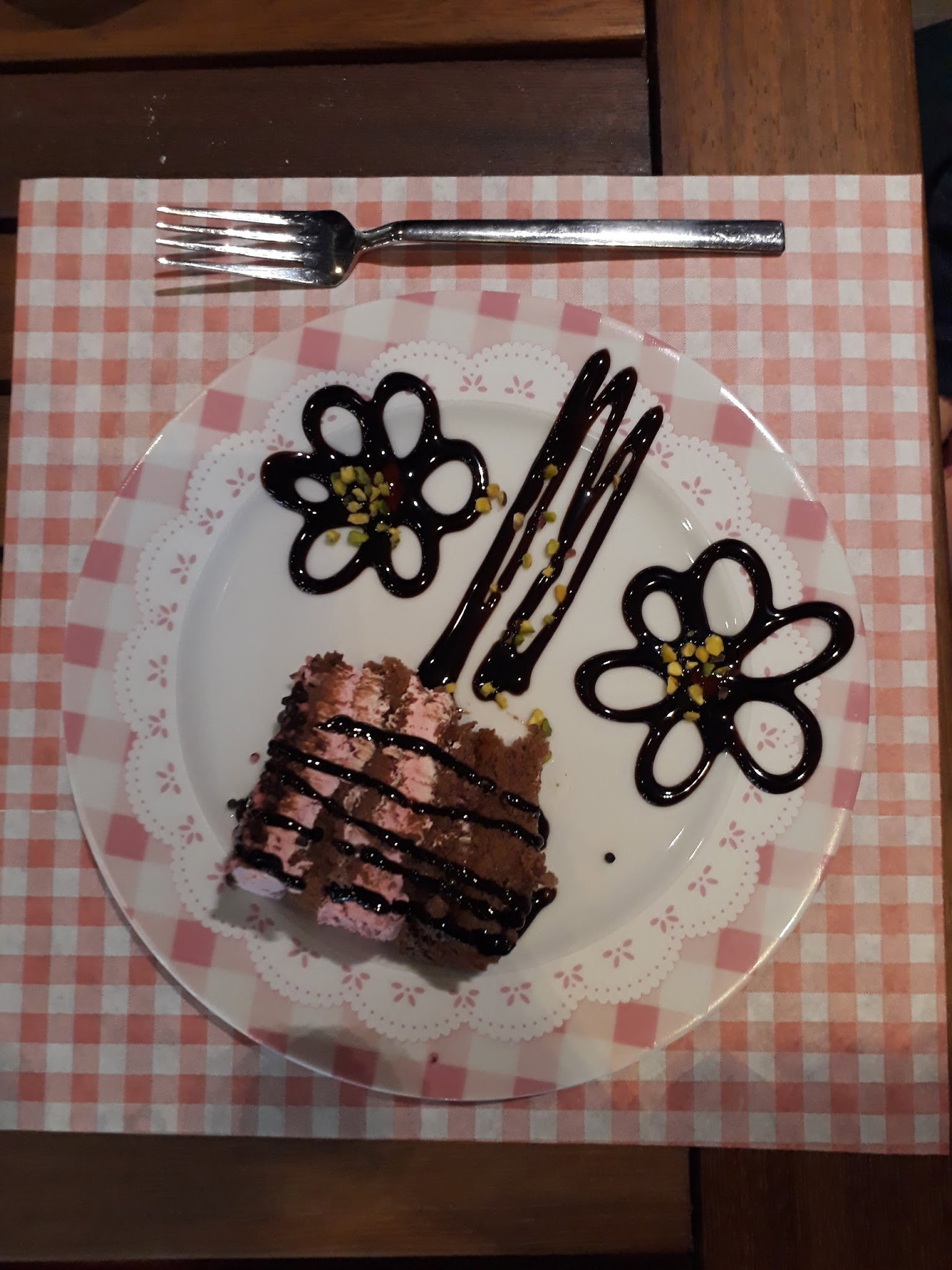 Pastanneci̇m & Erci̇yes Börek Elvankent