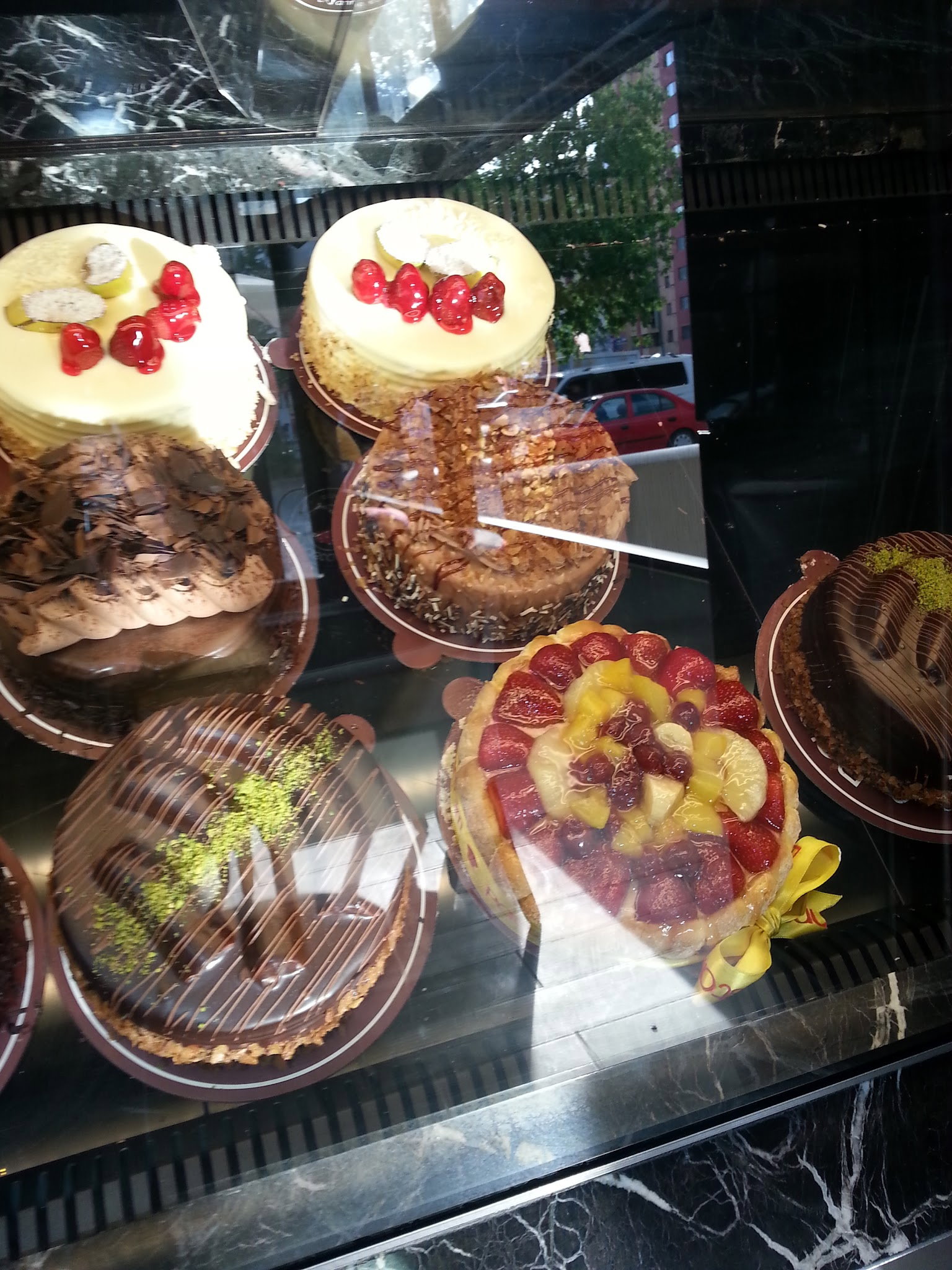 Pastanneci̇m & Erci̇yes Börek Elvankent