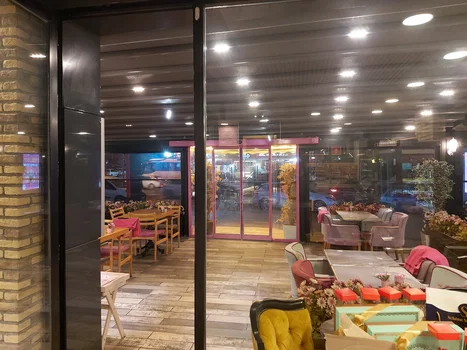 Pastanneci̇m & Erci̇yes Börek Elvankent resimleri