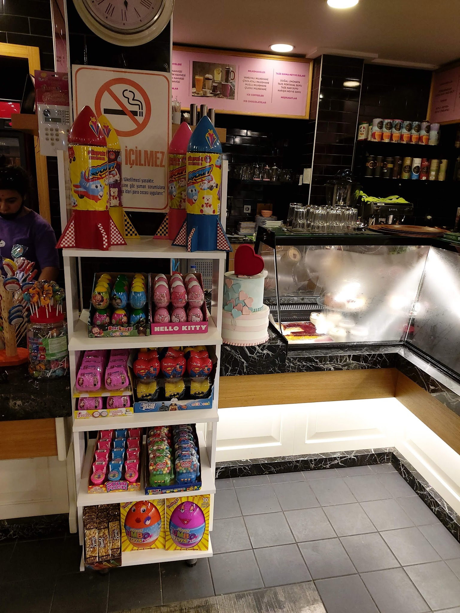 Pastanneci̇m & Erci̇yes Börek Elvankent