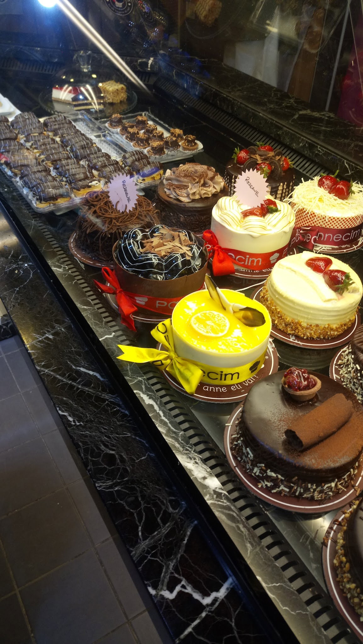 Pastanneci̇m & Erci̇yes Börek Elvankent