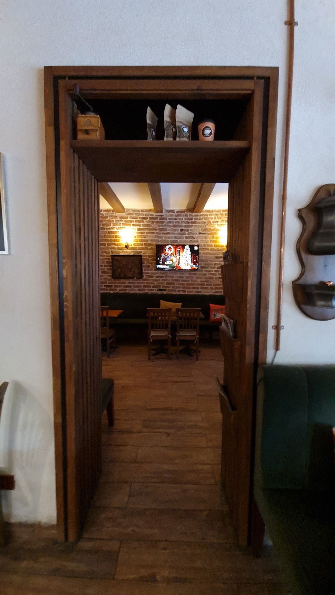 Alman Cafe Valikonağı