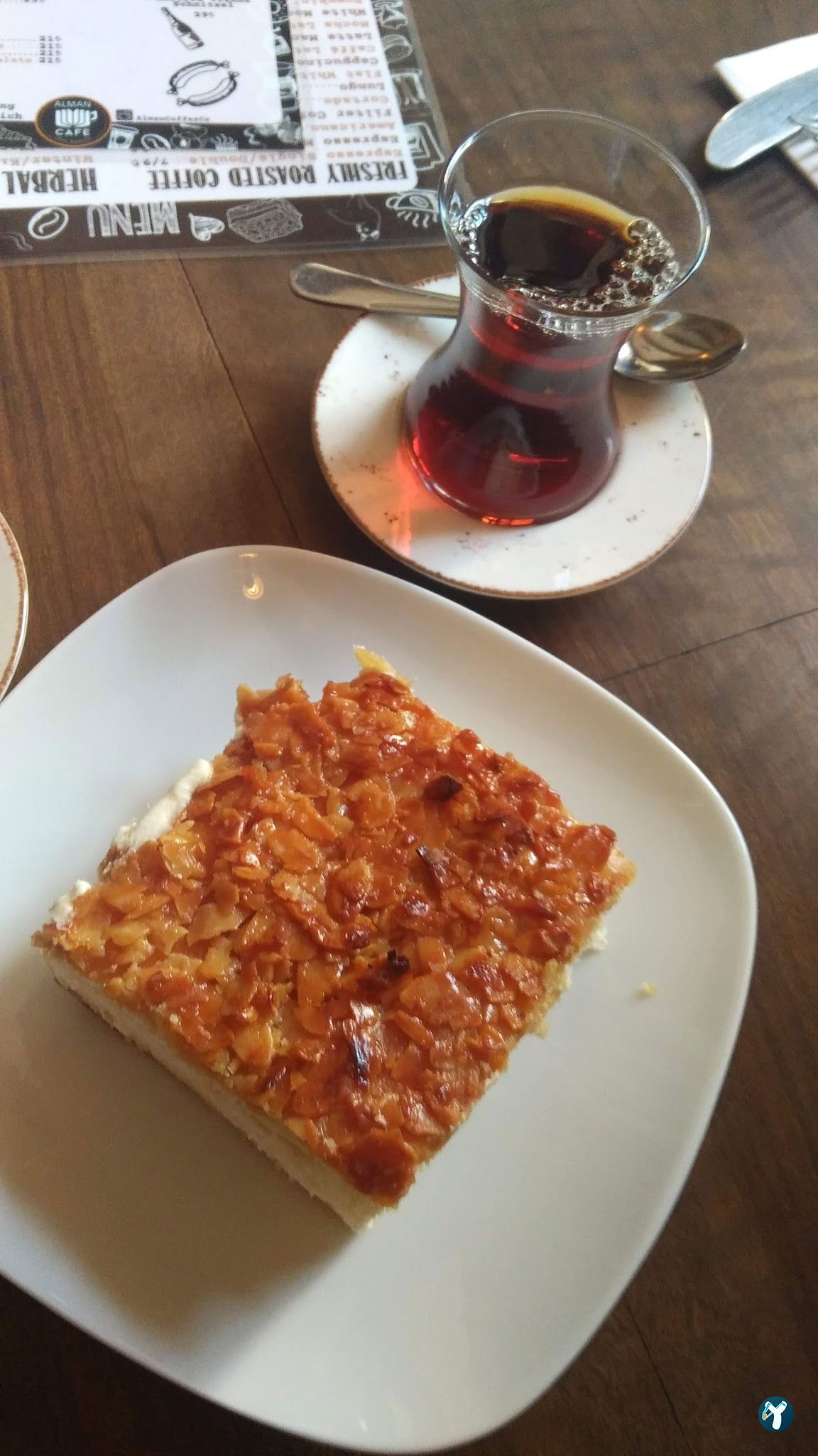 Alman Cafe Valikonağı