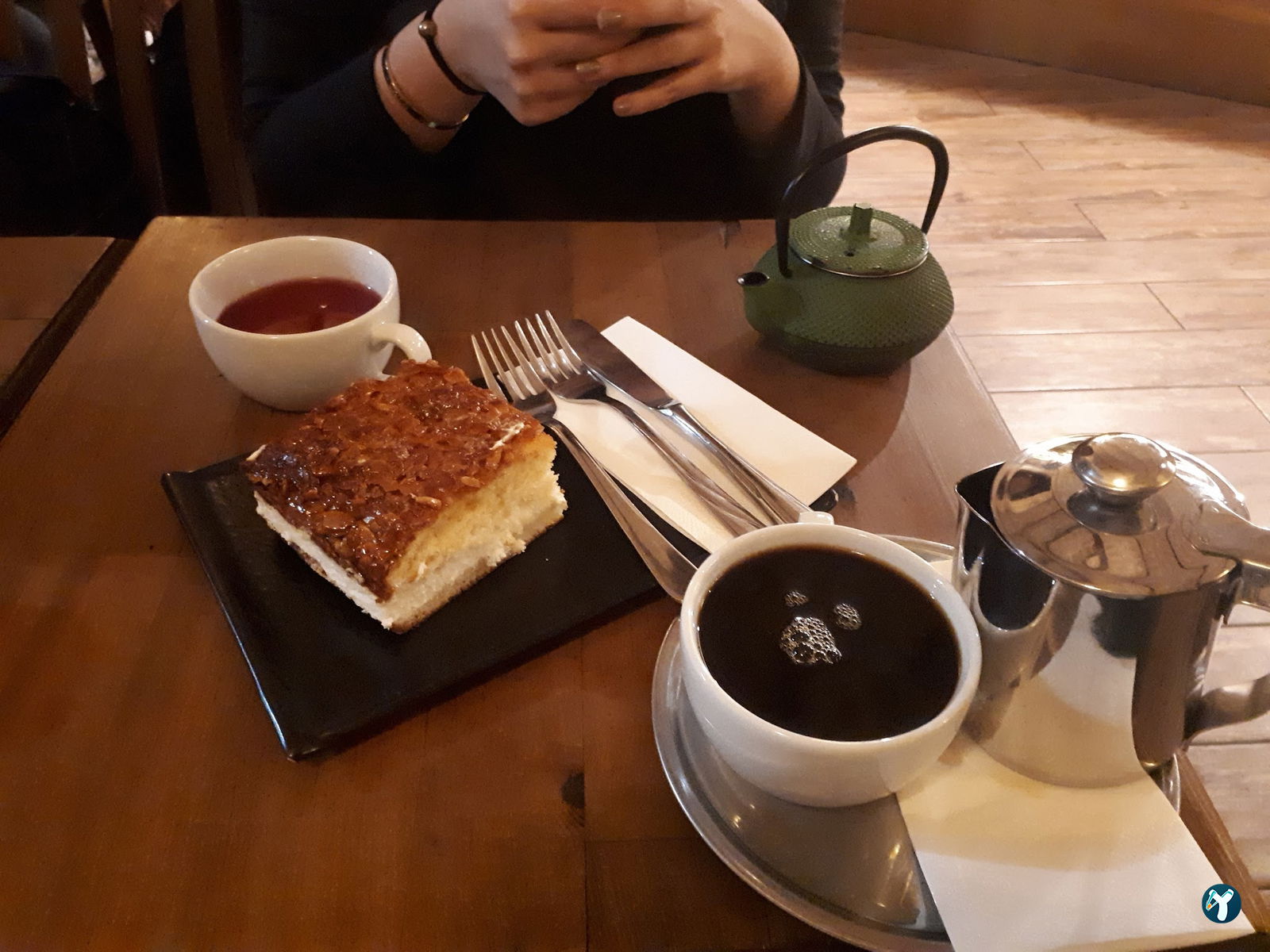 Alman Cafe Valikonağı