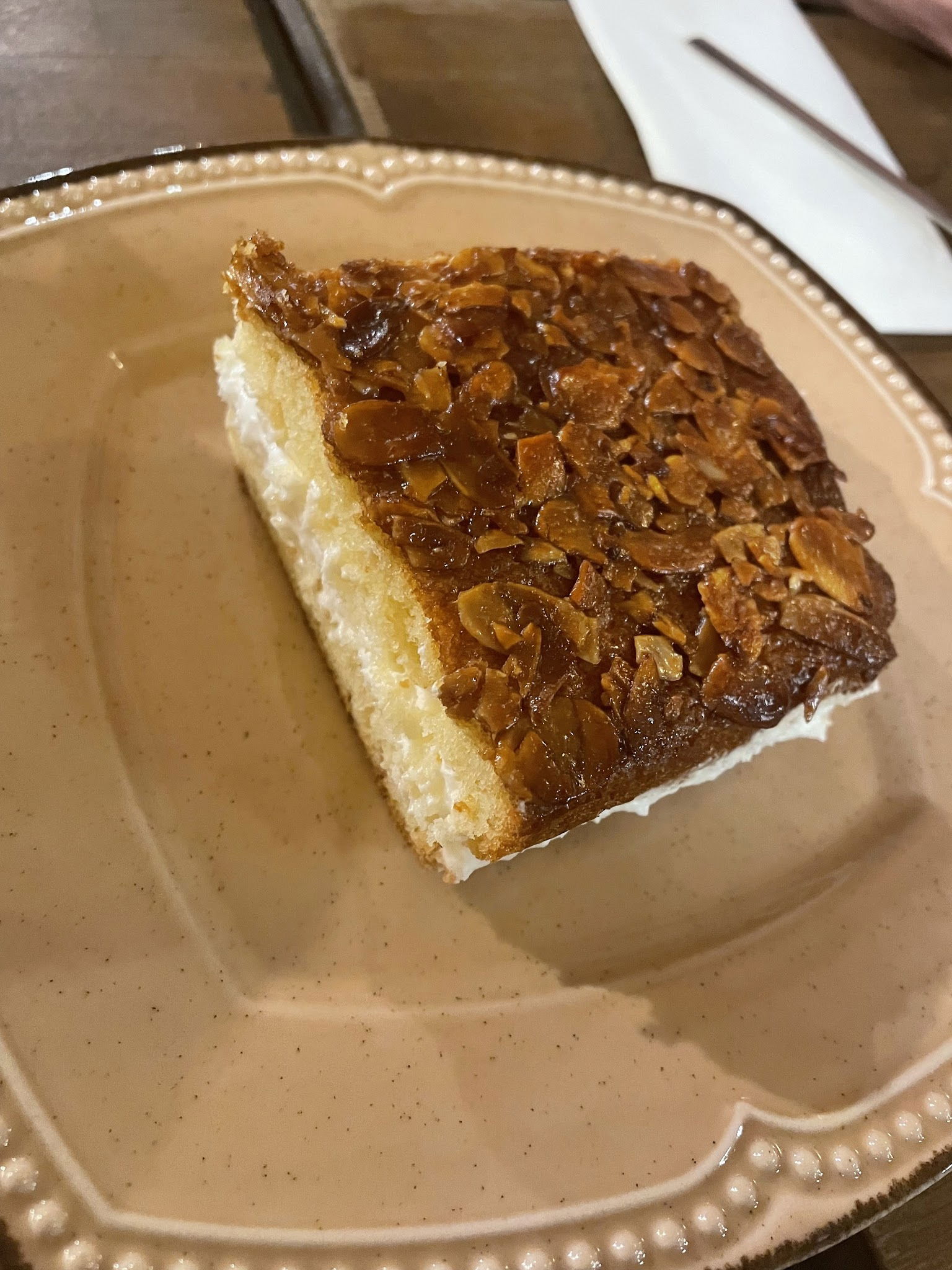 Alman Cafe Valikonağı