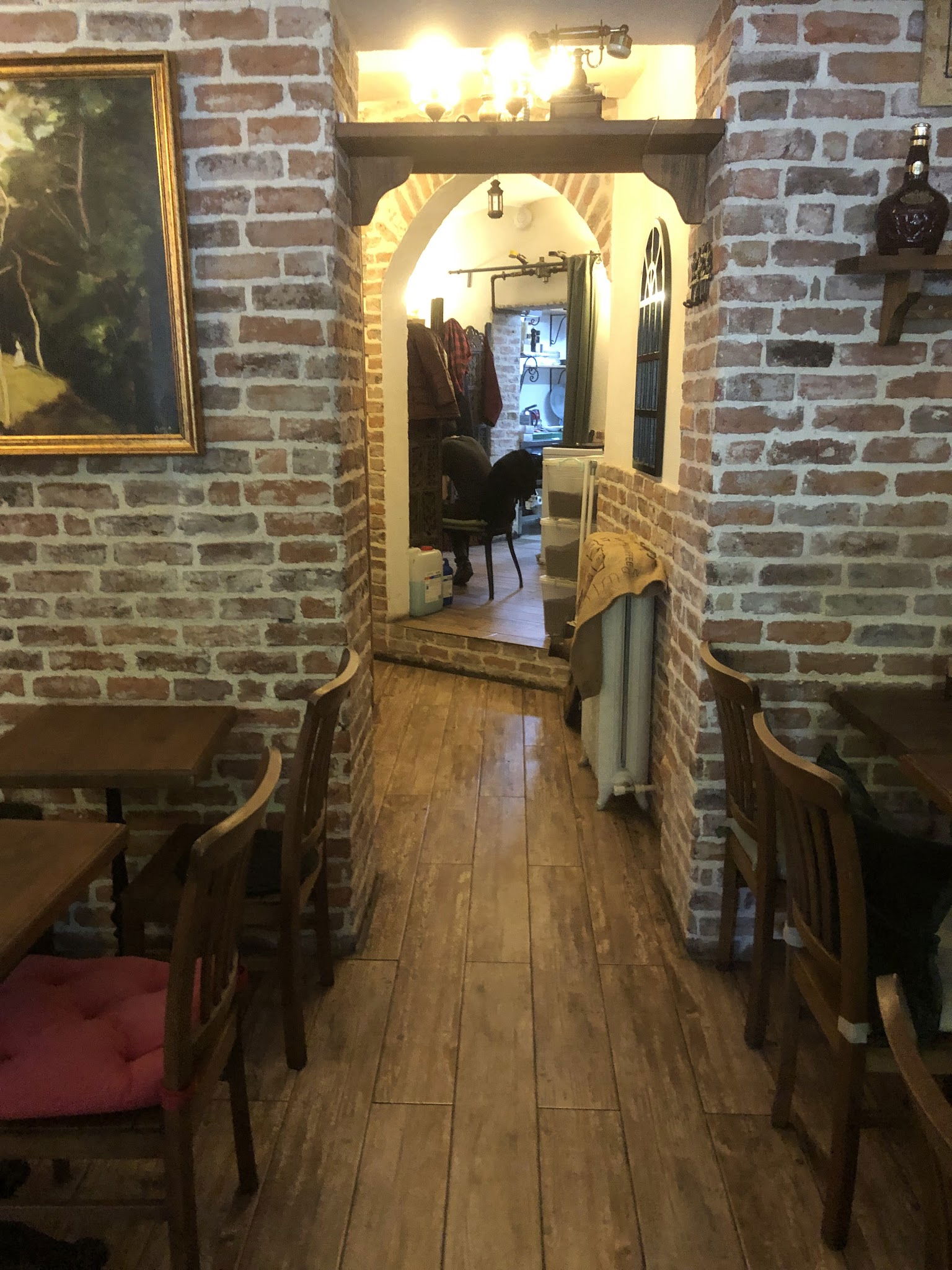 Alman Cafe Valikonağı