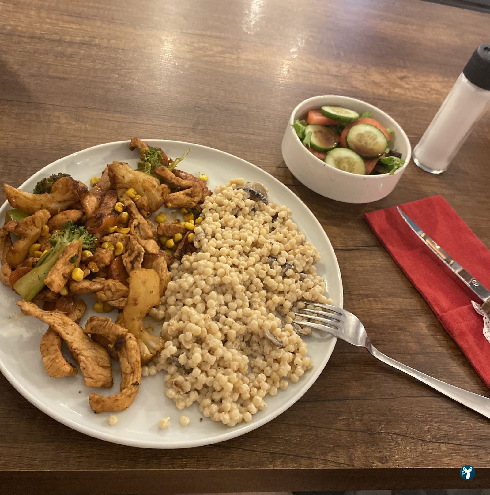 Nikas Cafe