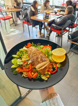 Nikas Cafe resimleri