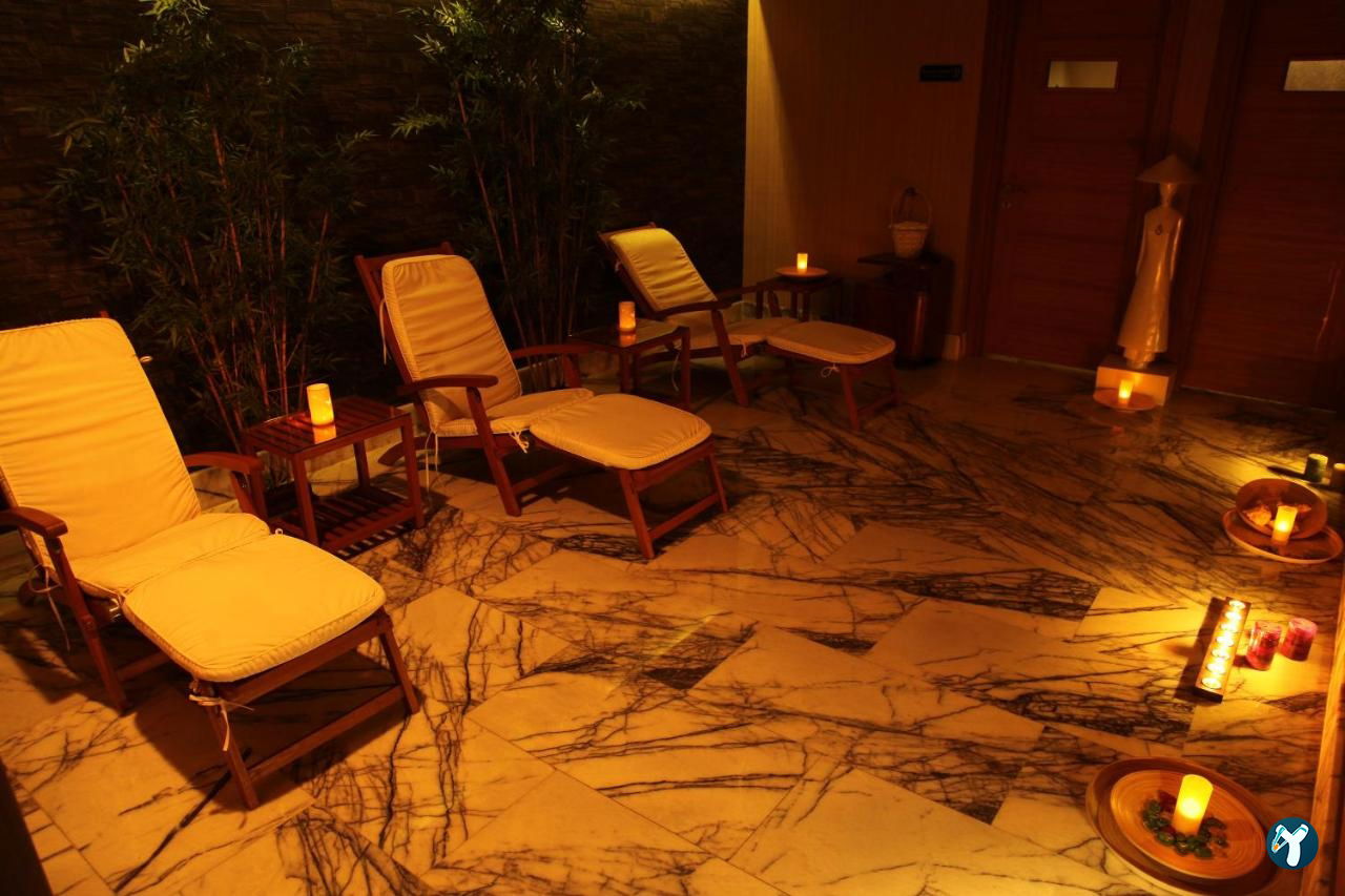 Armis Hotel