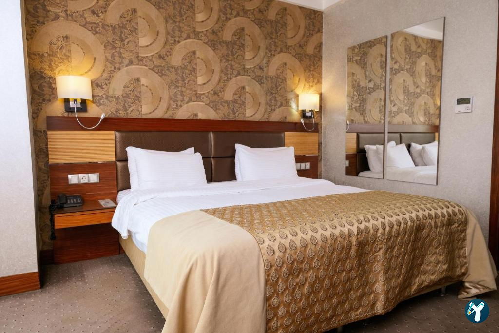 Armis Hotel