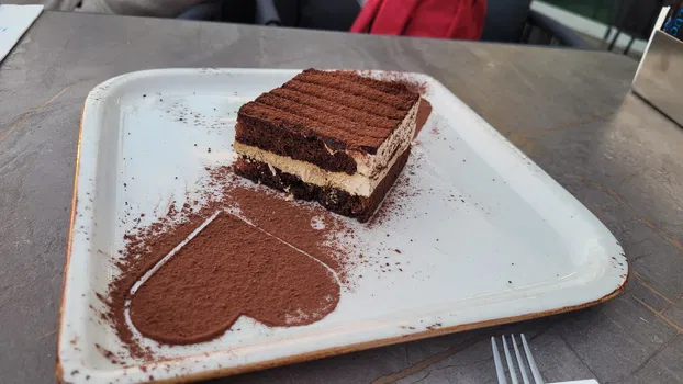 Lucksha Cafe & Restaurant resimleri