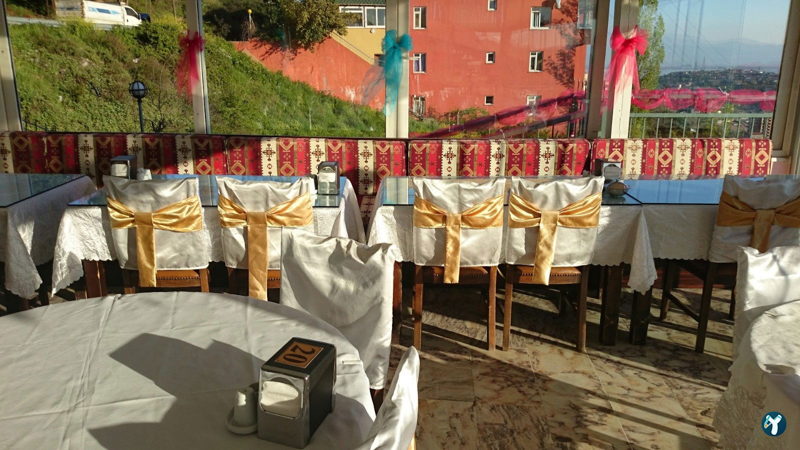 Balkon Cafe Yakacık
