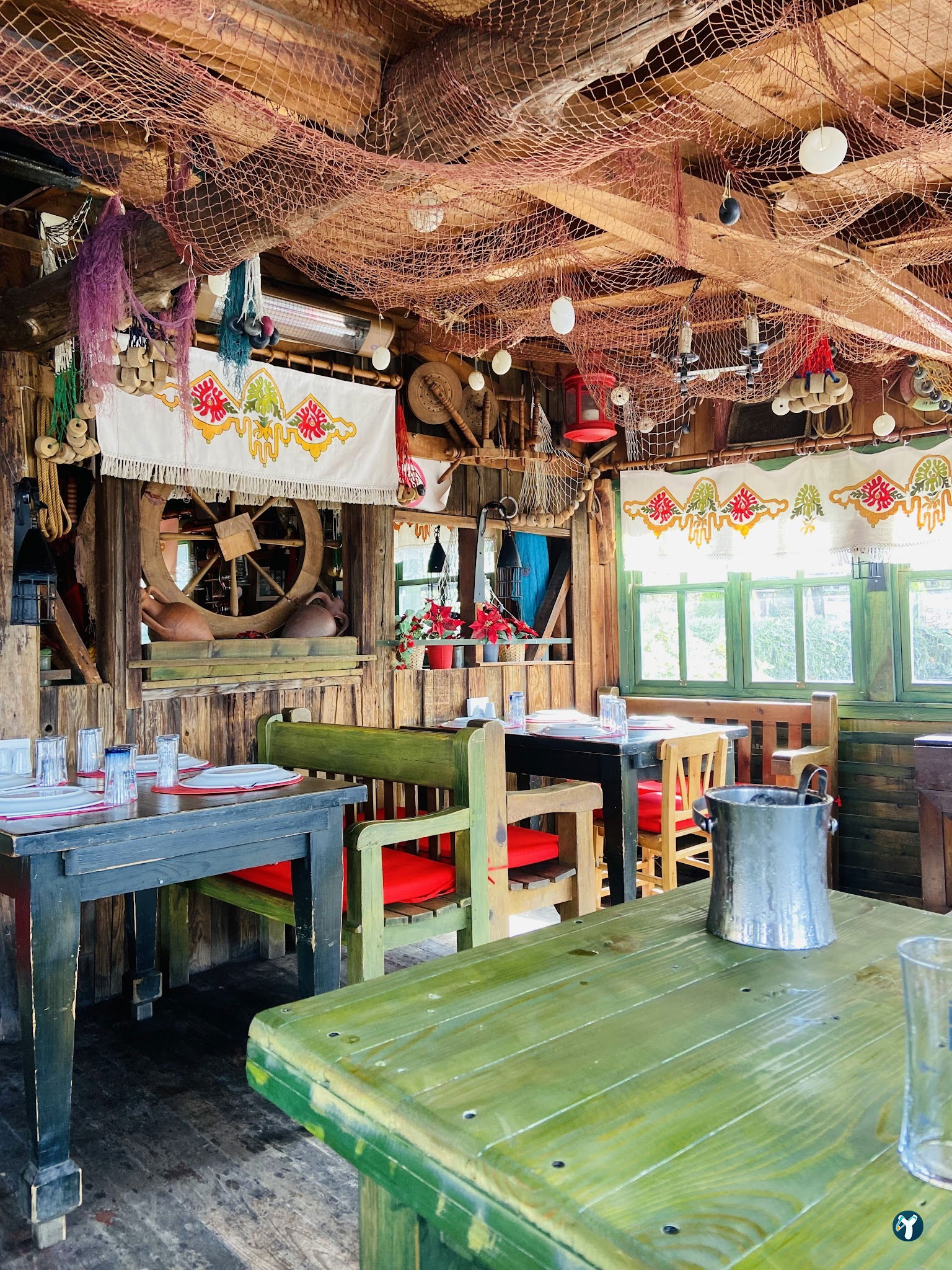 Vira Restaurant