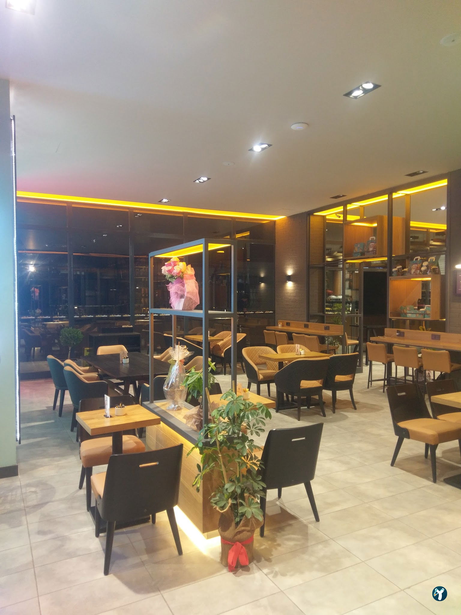 Mikel Coffee Meram, Konya