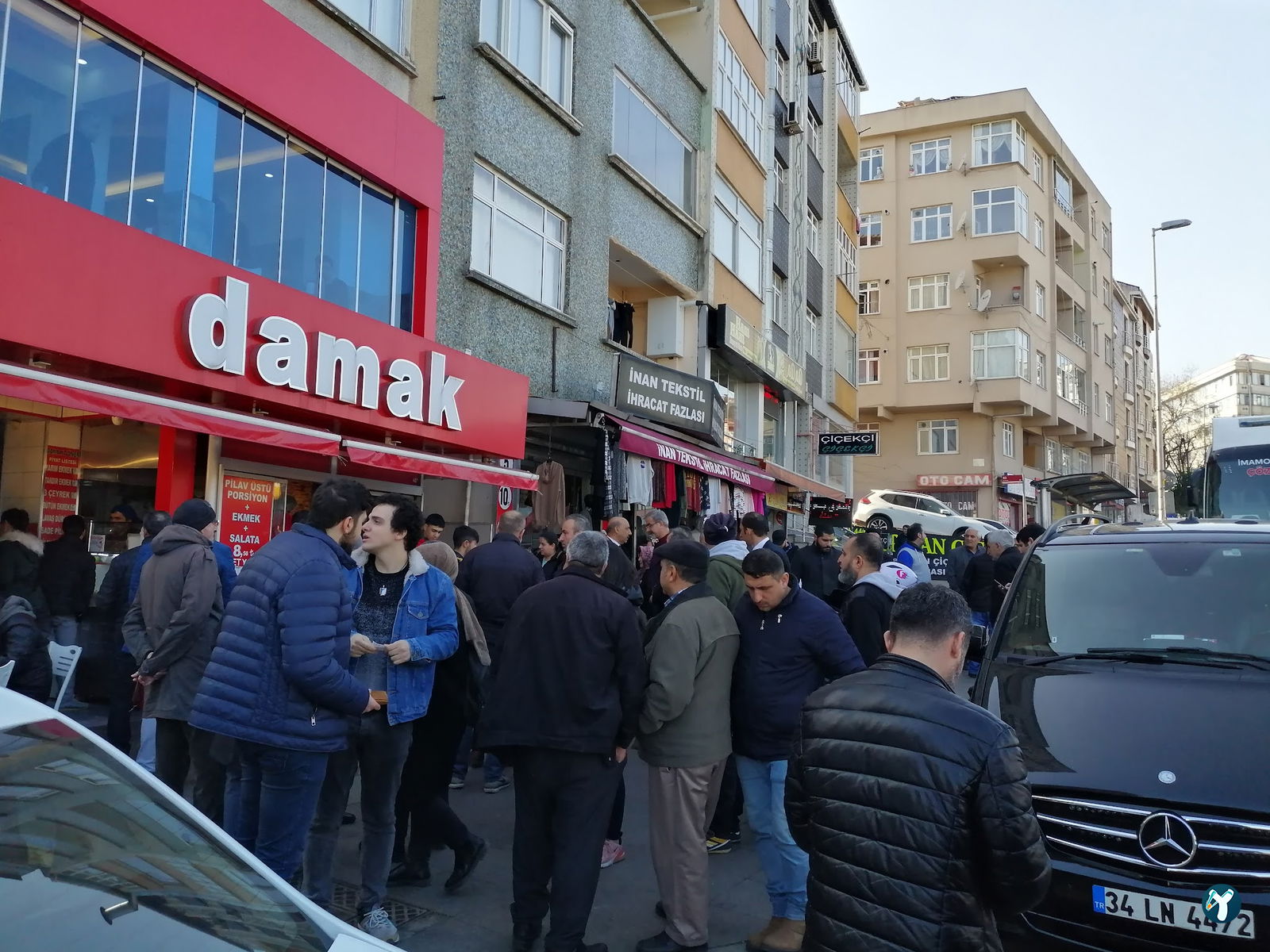 Damak Döner