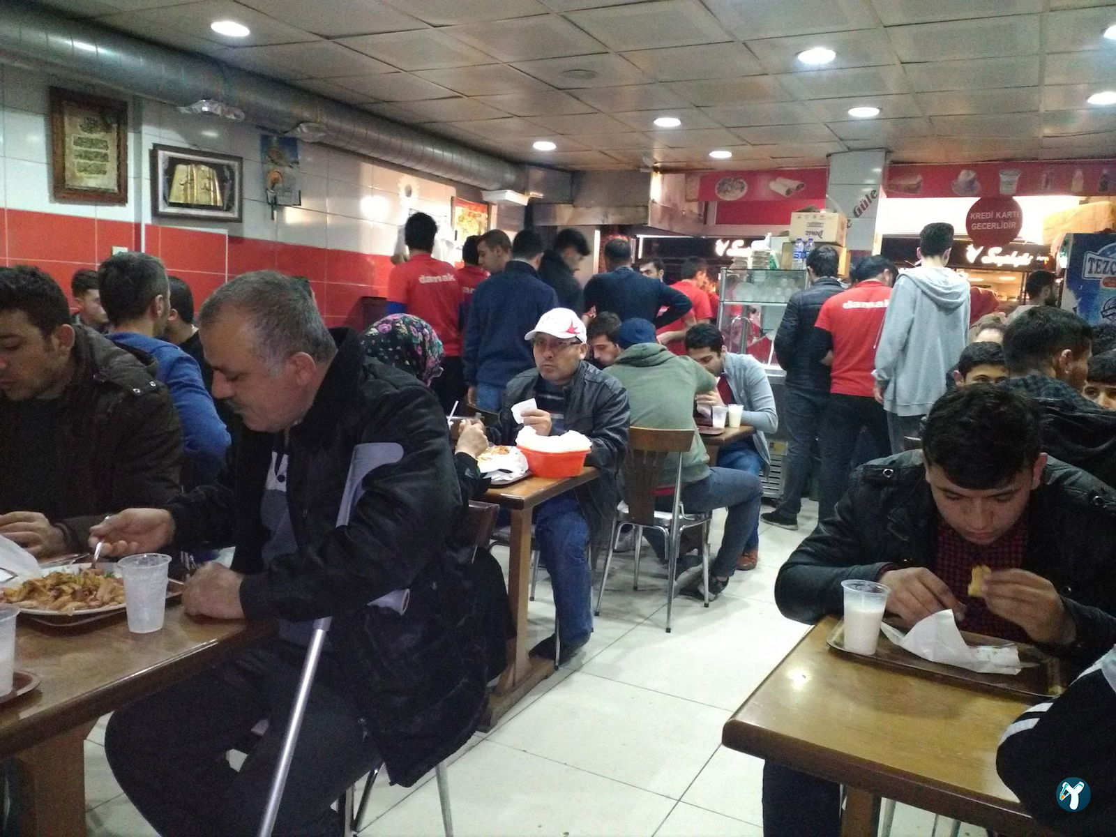 Damak Döner