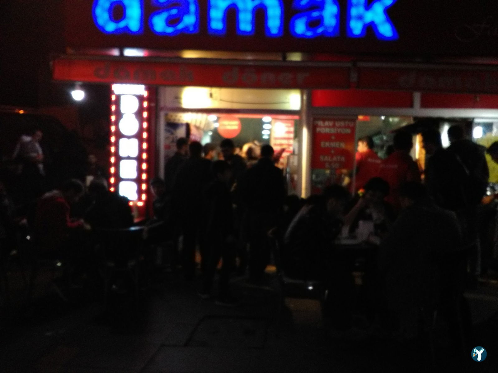 Damak Döner