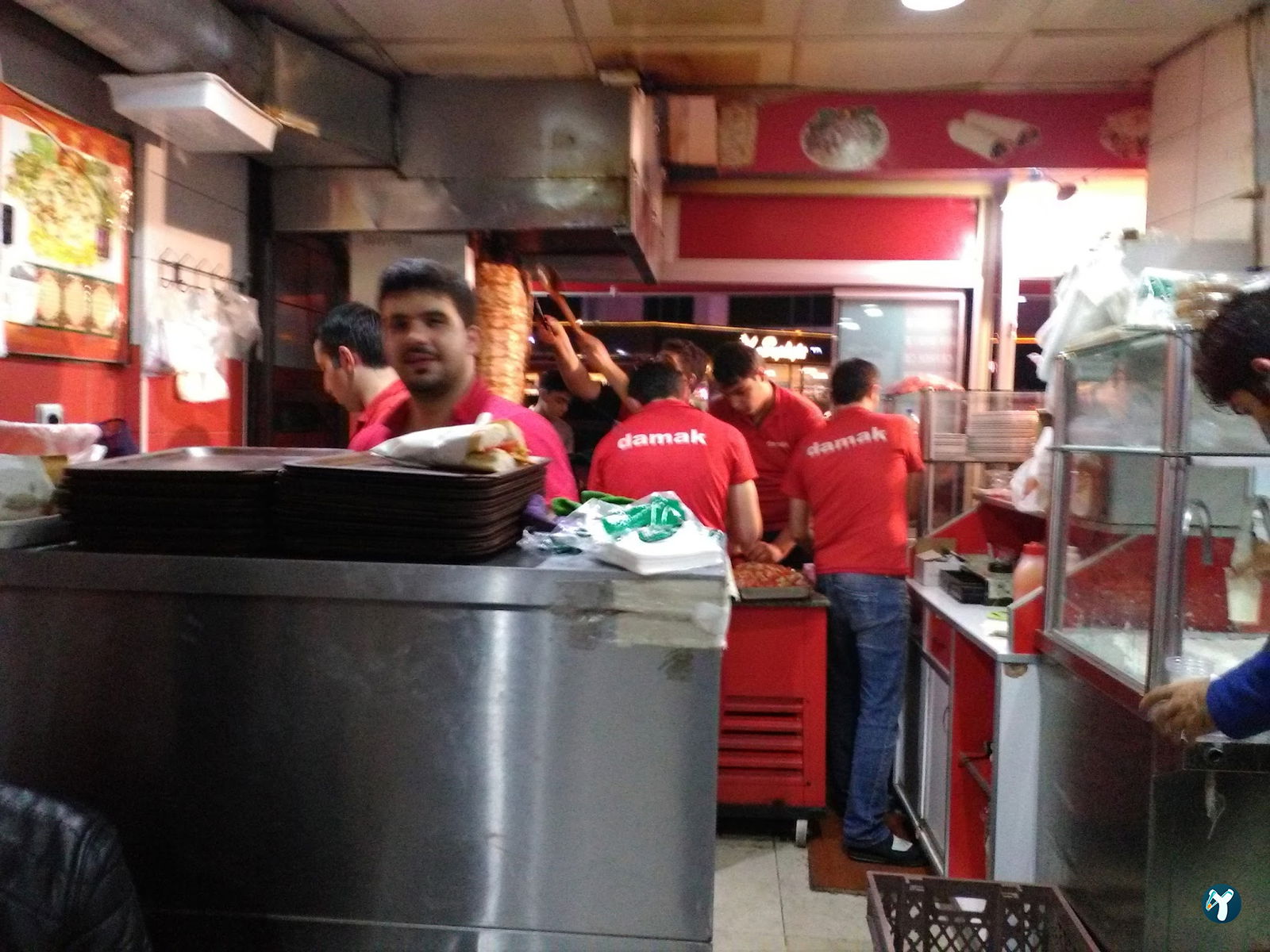 Damak Döner