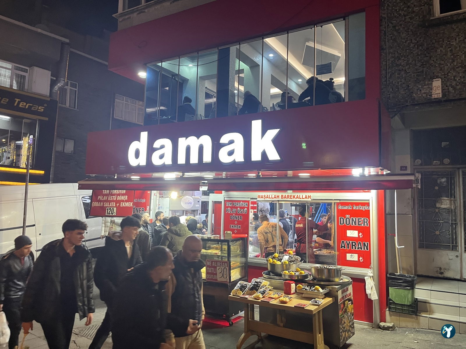 Damak Döner