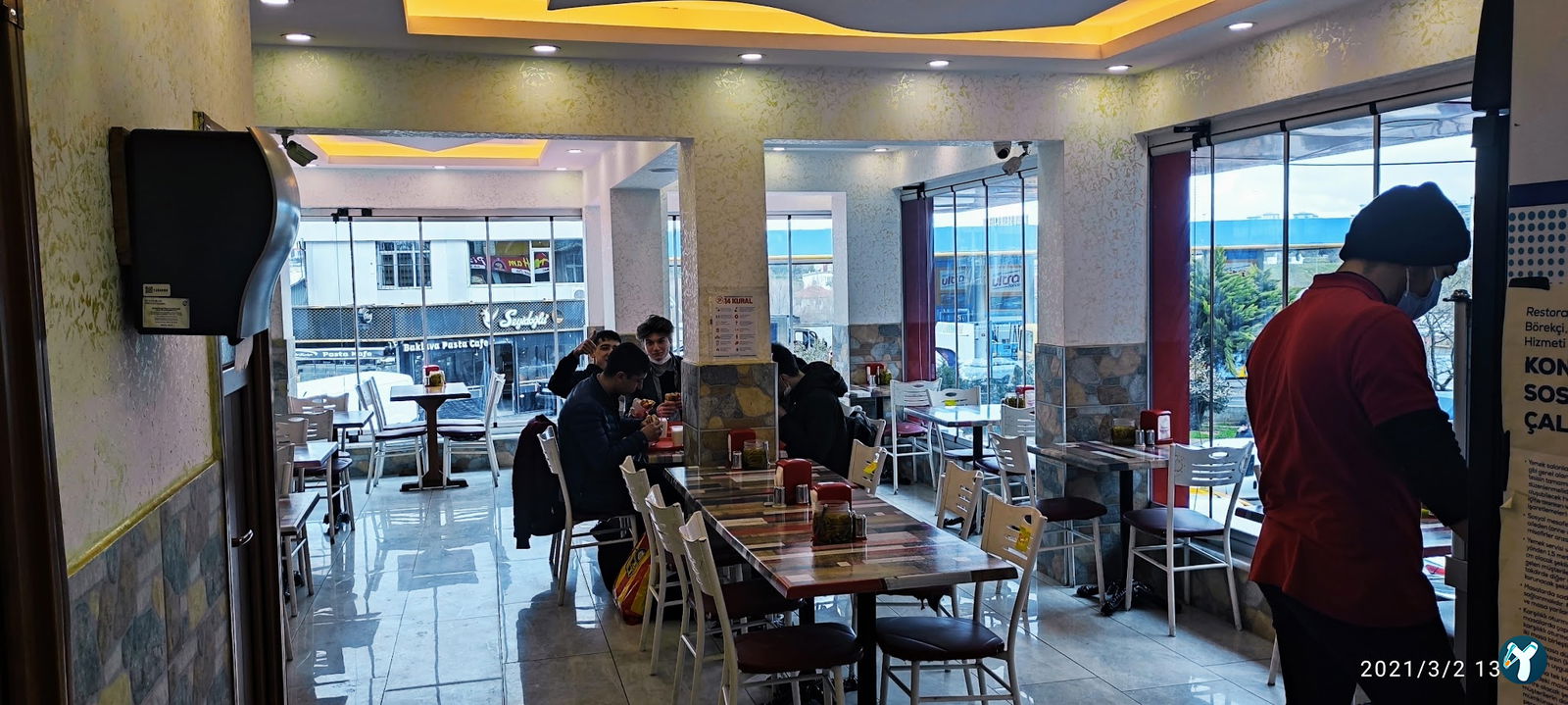 Damak Döner