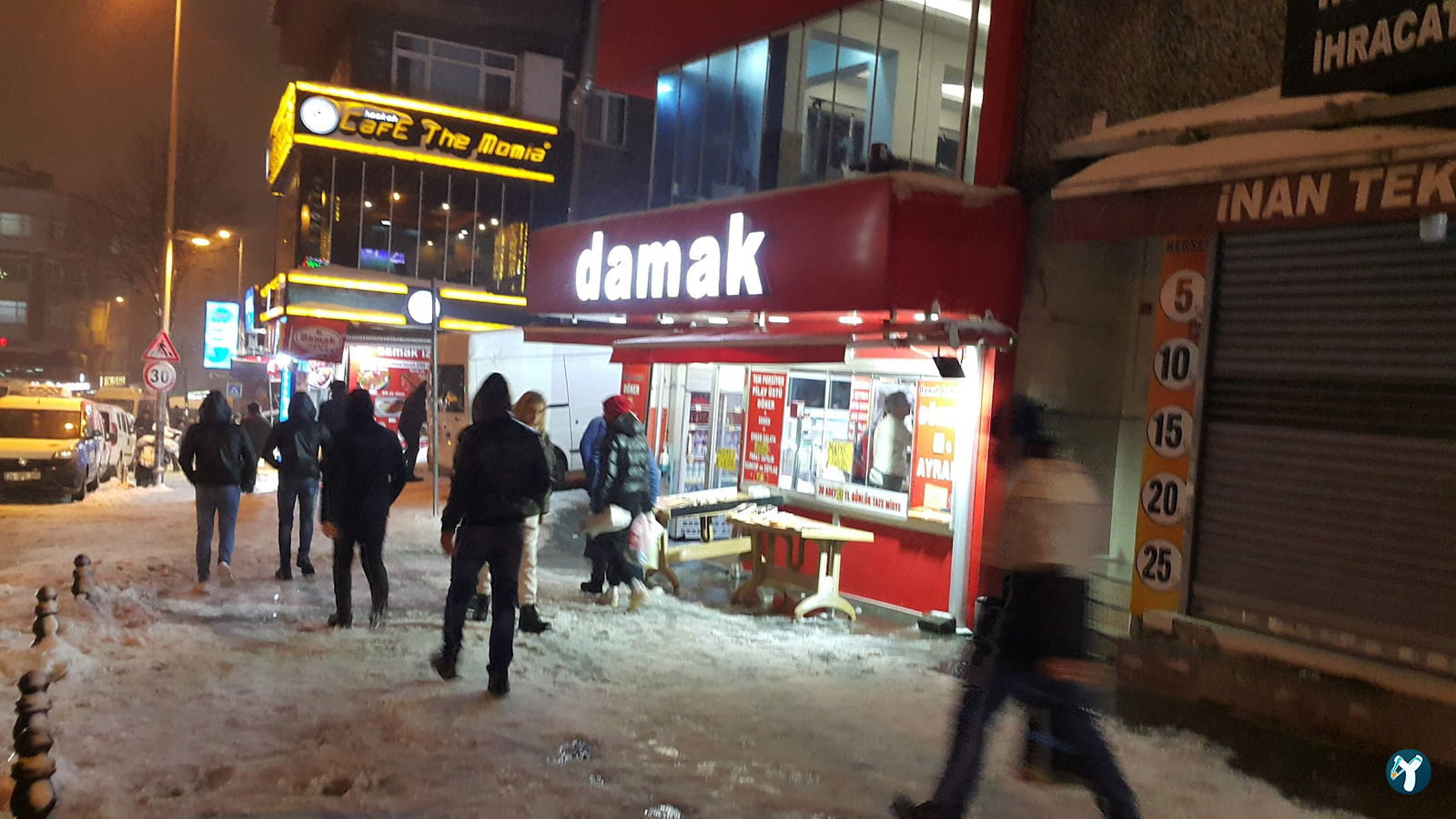 Damak Döner