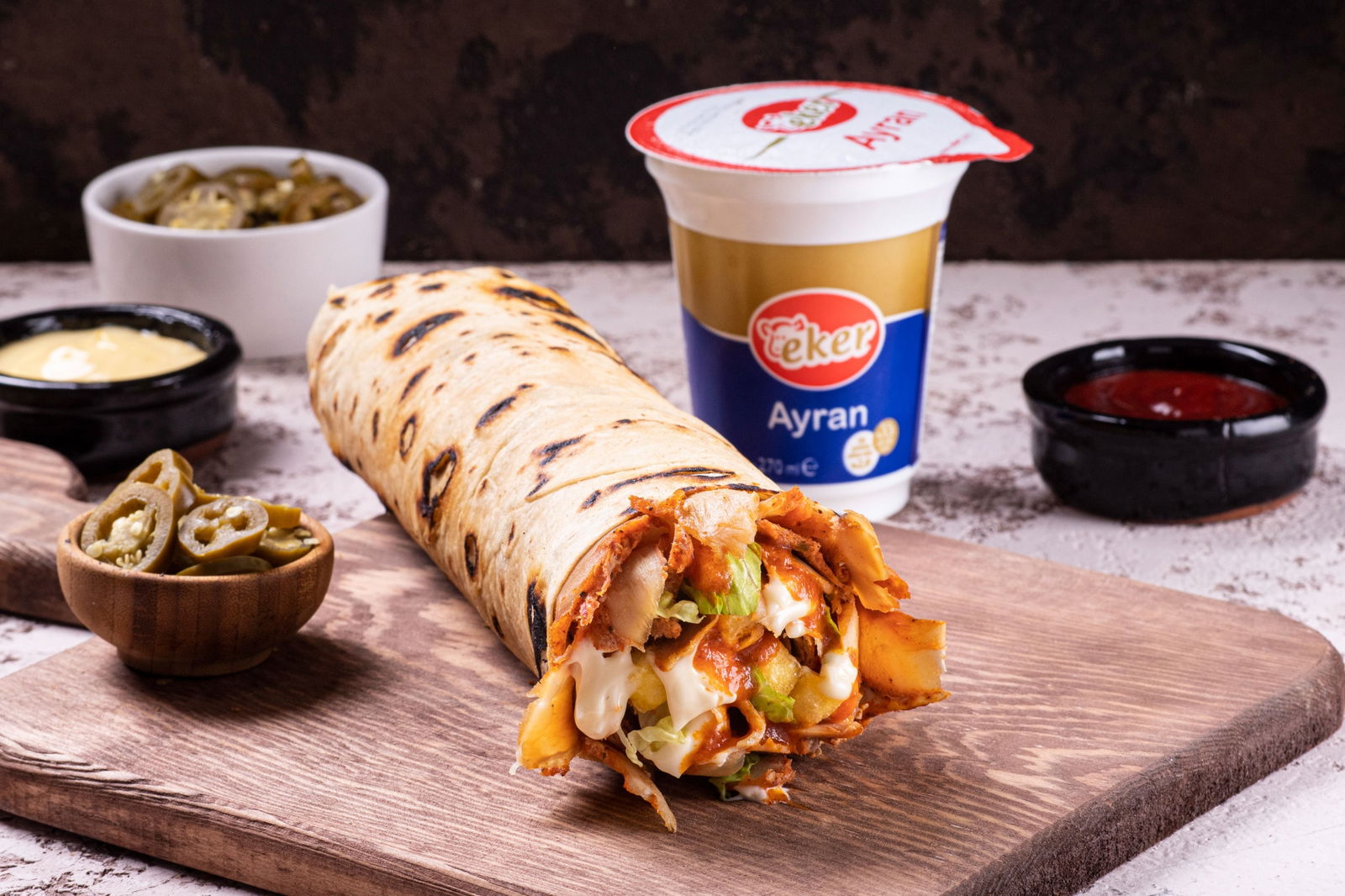 Jumbo Tavuk Döner Dürüm & Ayran Menü
