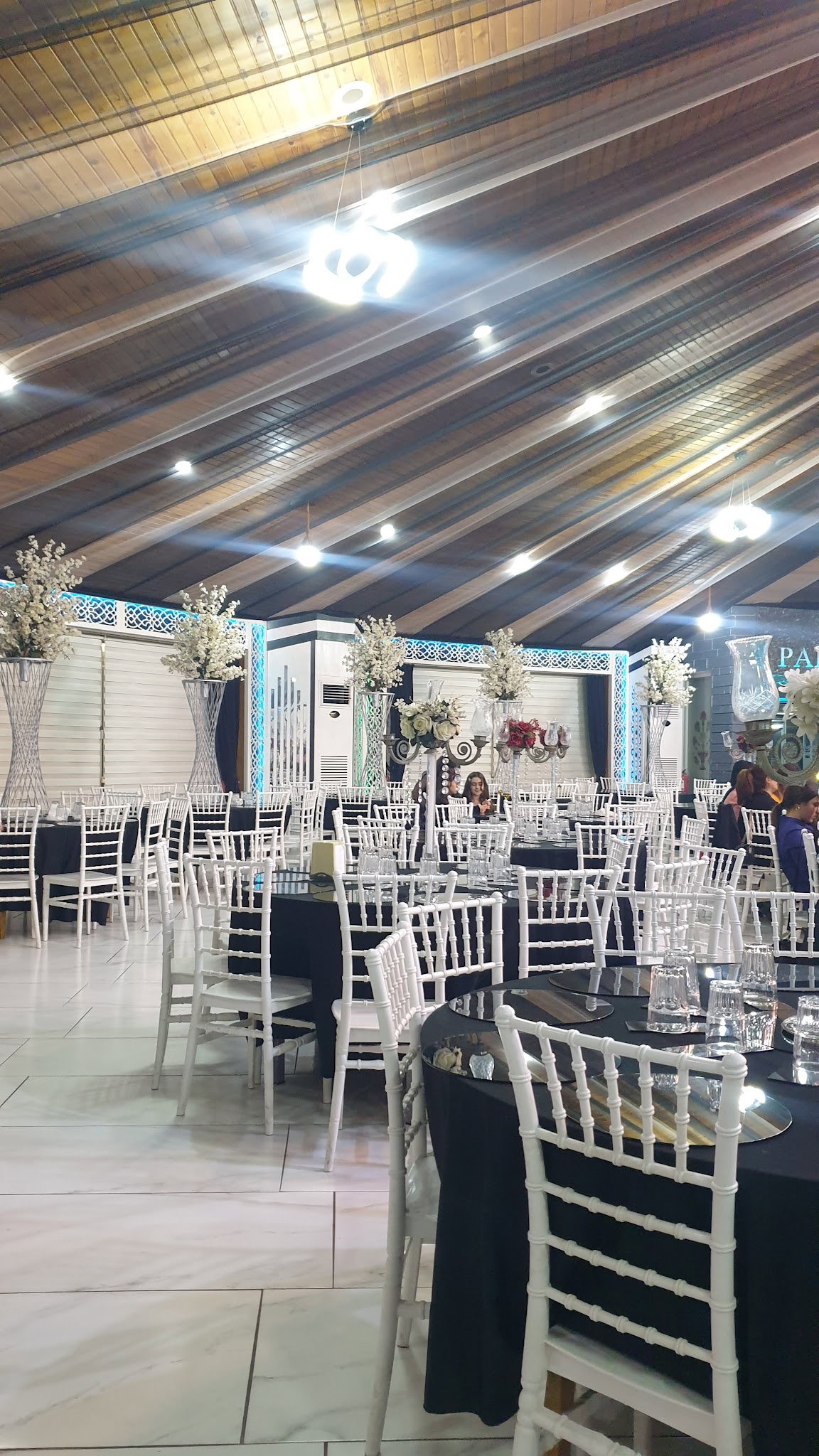 100.Yil Park Restaurant