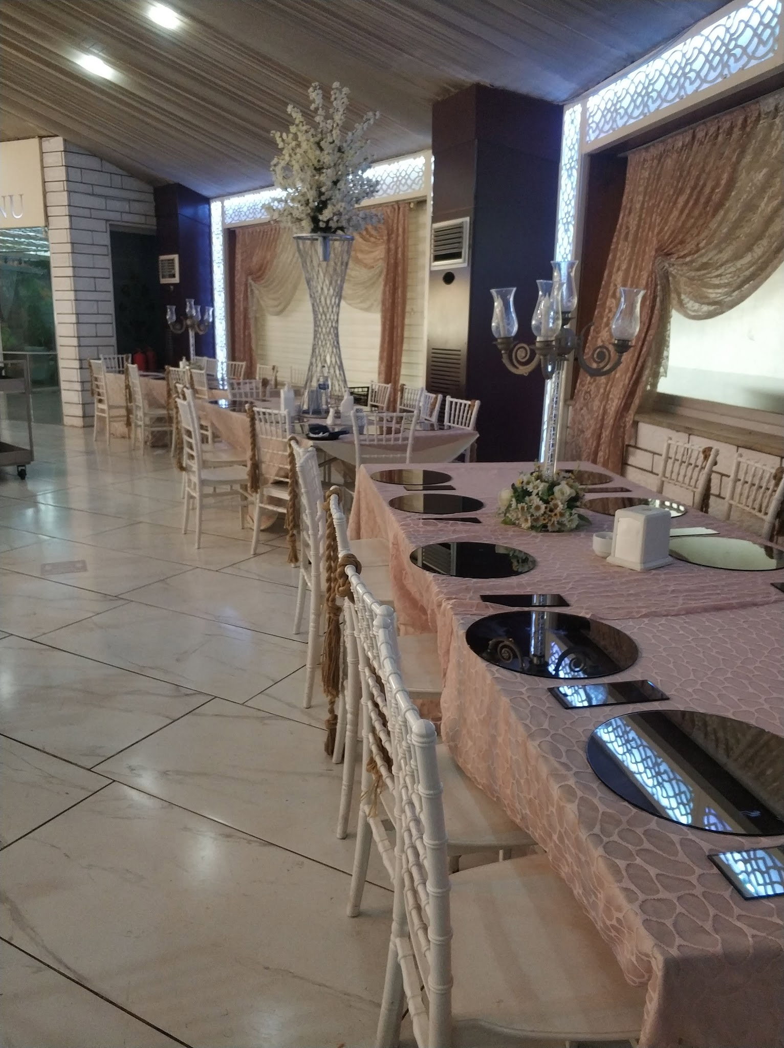 100.Yil Park Restaurant