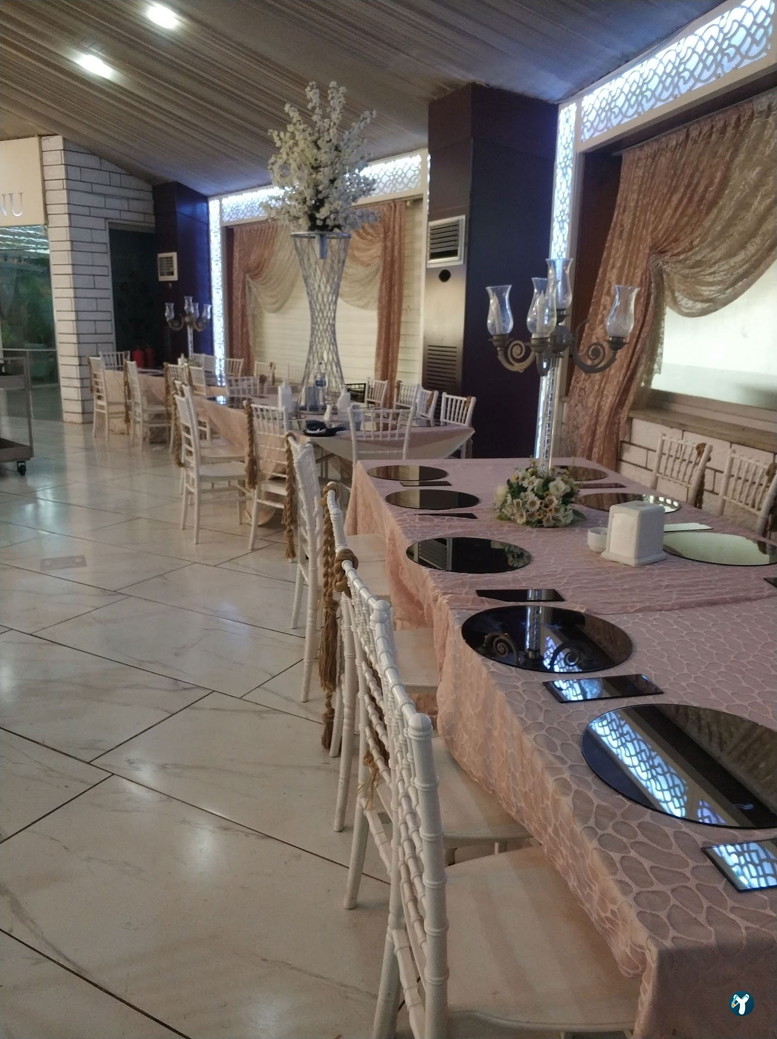 100.Yil Park Restaurant