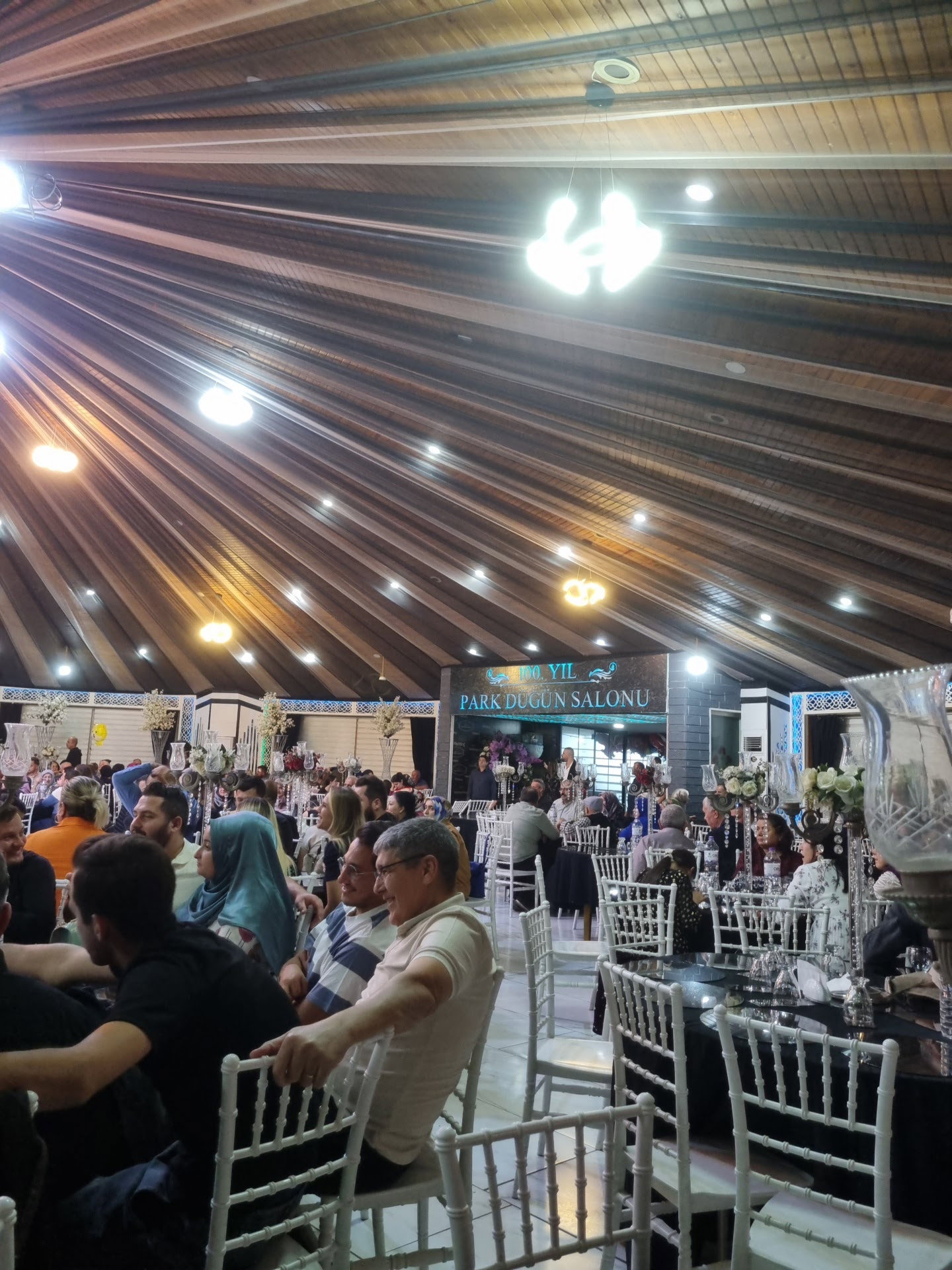 100.Yil Park Restaurant