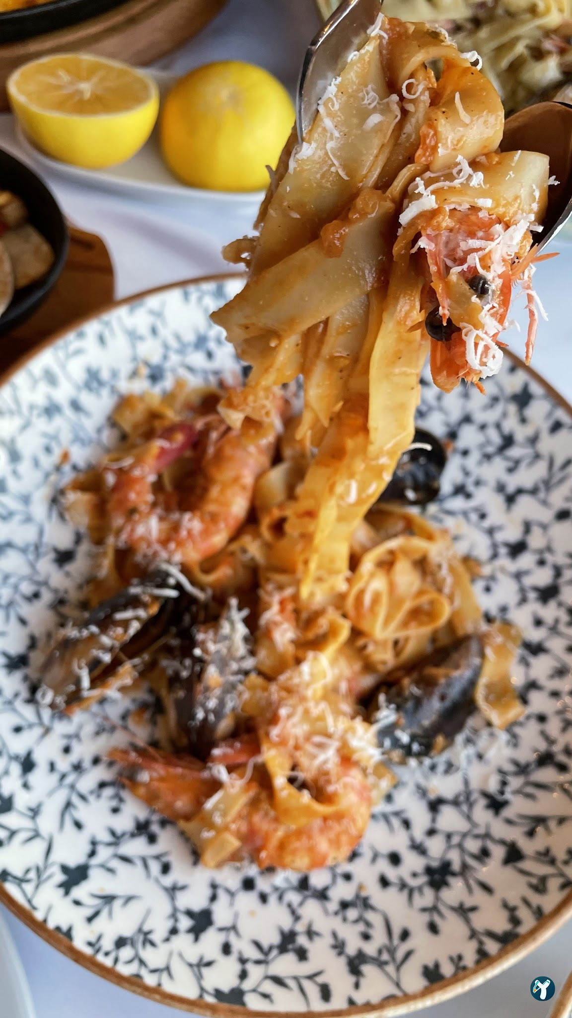 Fish & Steak House