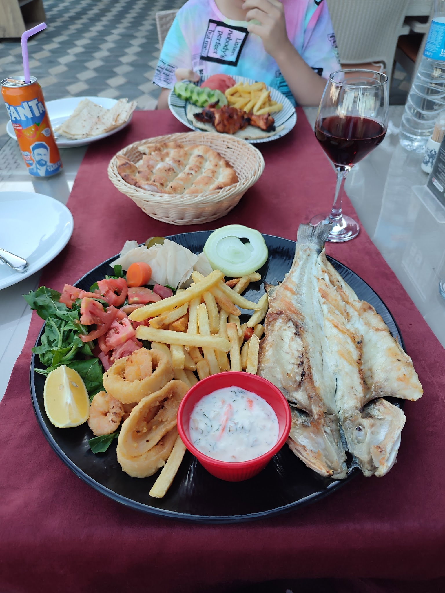 Eiffel Cafe Restaurant