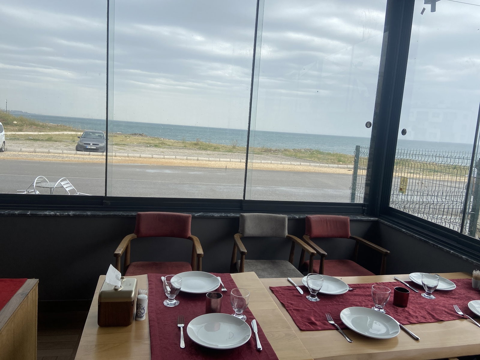 Eiffel Cafe Restaurant