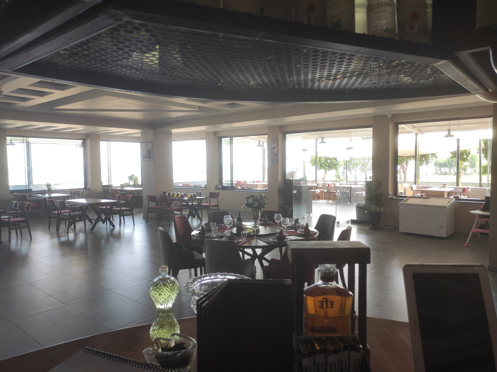 Eiffel Cafe Restaurant
