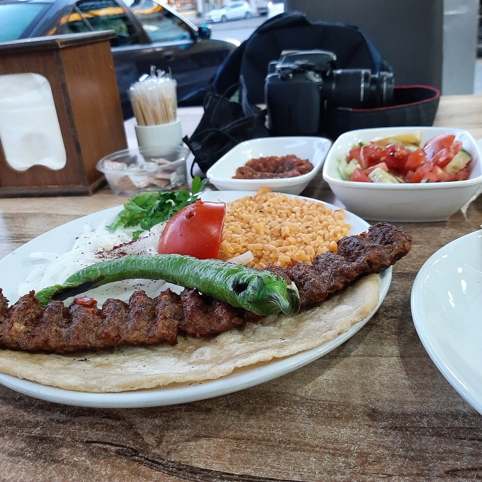 Tuğra Pi̇de Kebap Döner