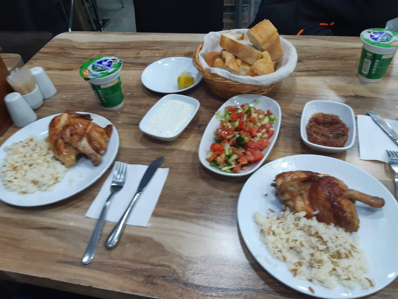 Tuğra Pi̇de Kebap Döner