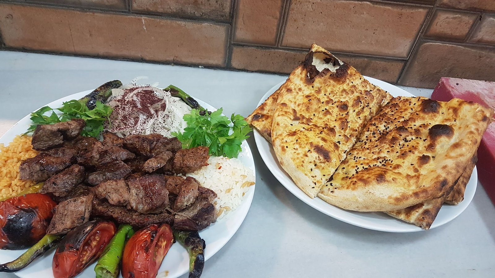 Tuğra Pi̇de Kebap Döner