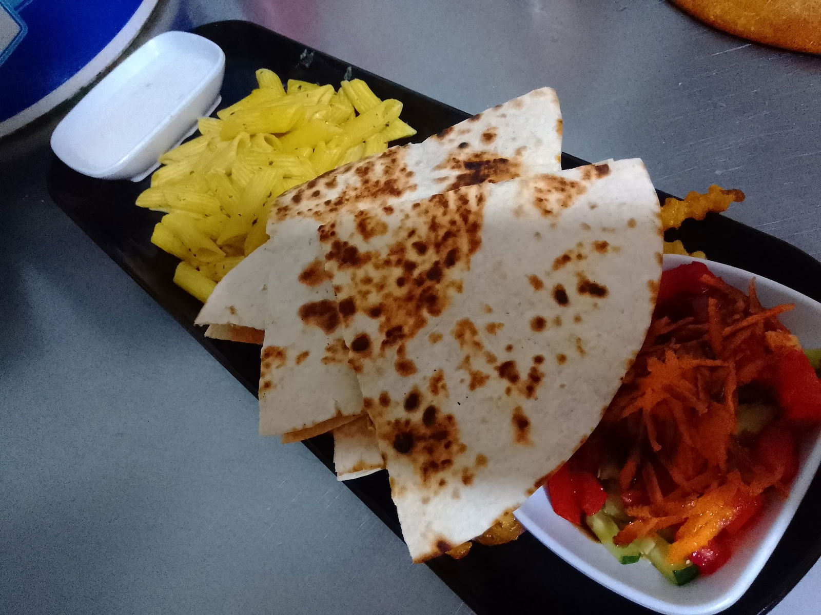 Munch Cafe Restaurant