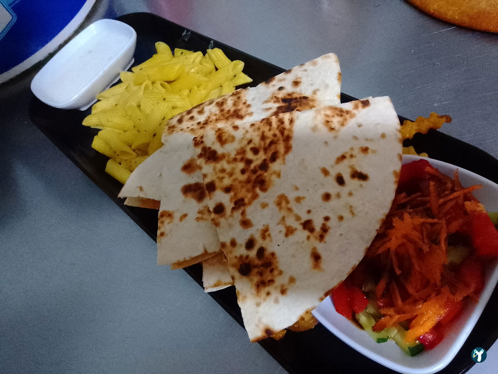 Munch Cafe Restaurant