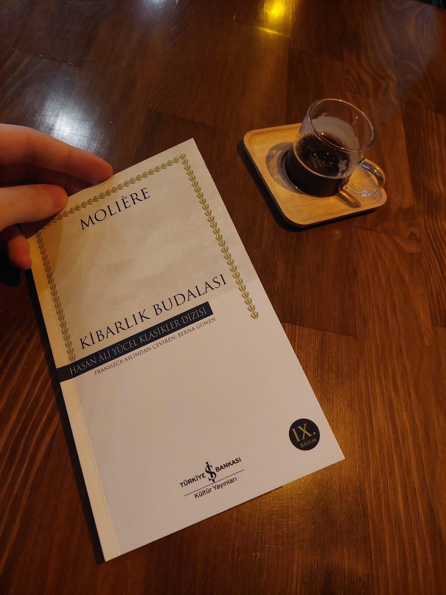 Kitap & Kahve - Kitaplı Hediye